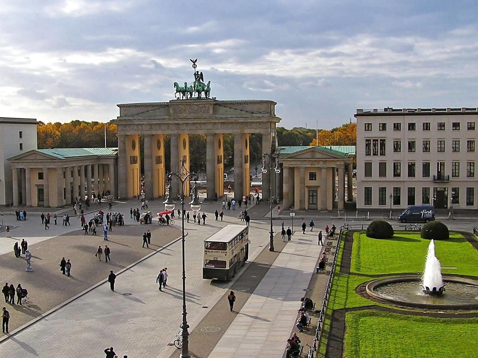 Sixmiles Guesthouse Berlin Ngoại thất bức ảnh