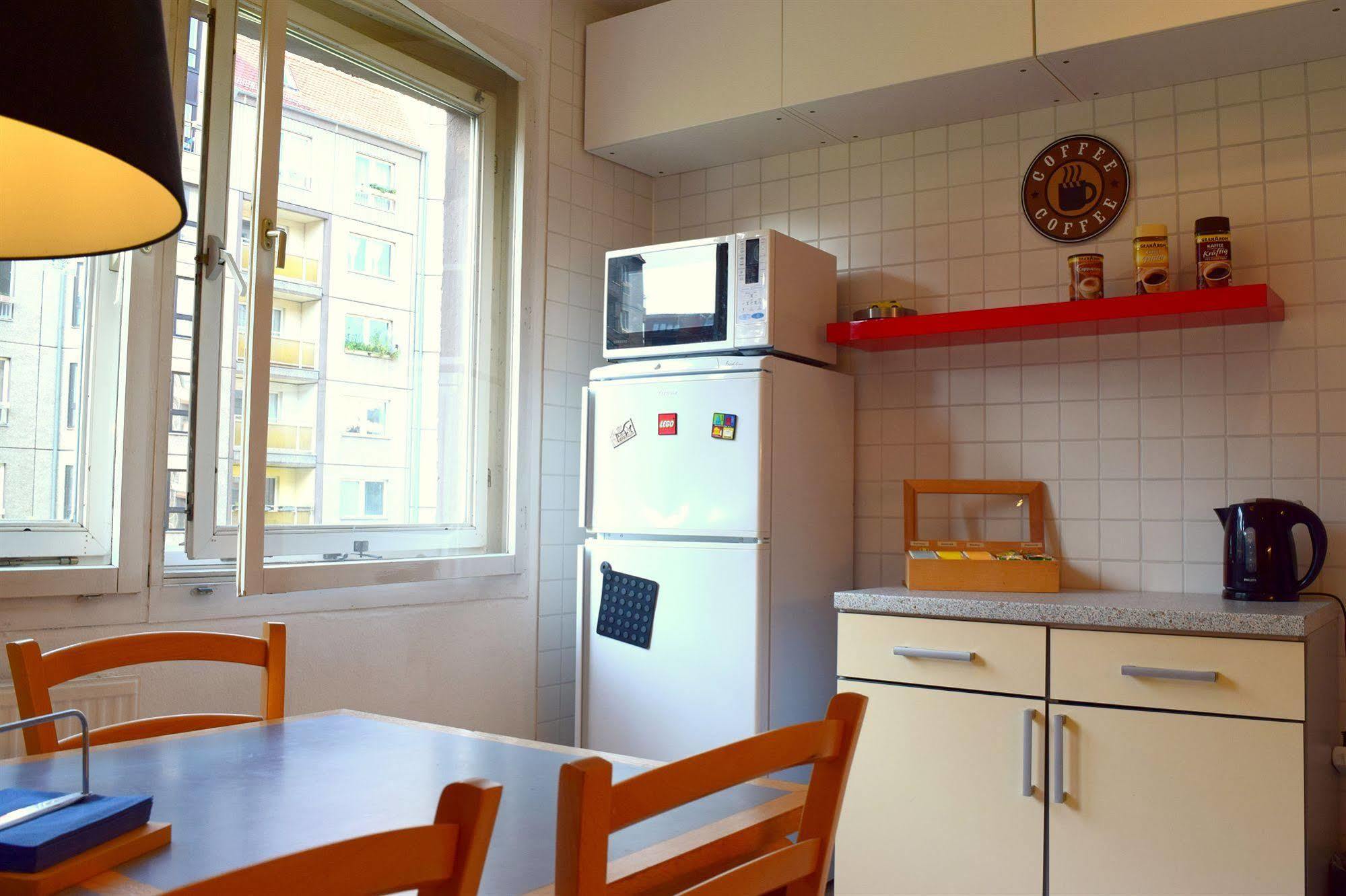 Sixmiles Guesthouse Berlin Ngoại thất bức ảnh