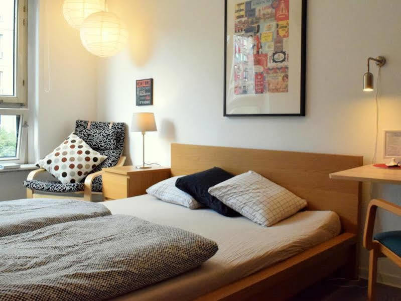Sixmiles Guesthouse Berlin Ngoại thất bức ảnh